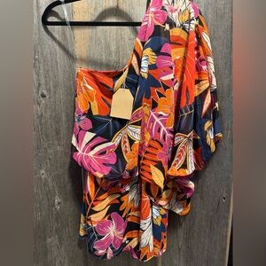 Mainstrip Floral Hawaiian Print Romper